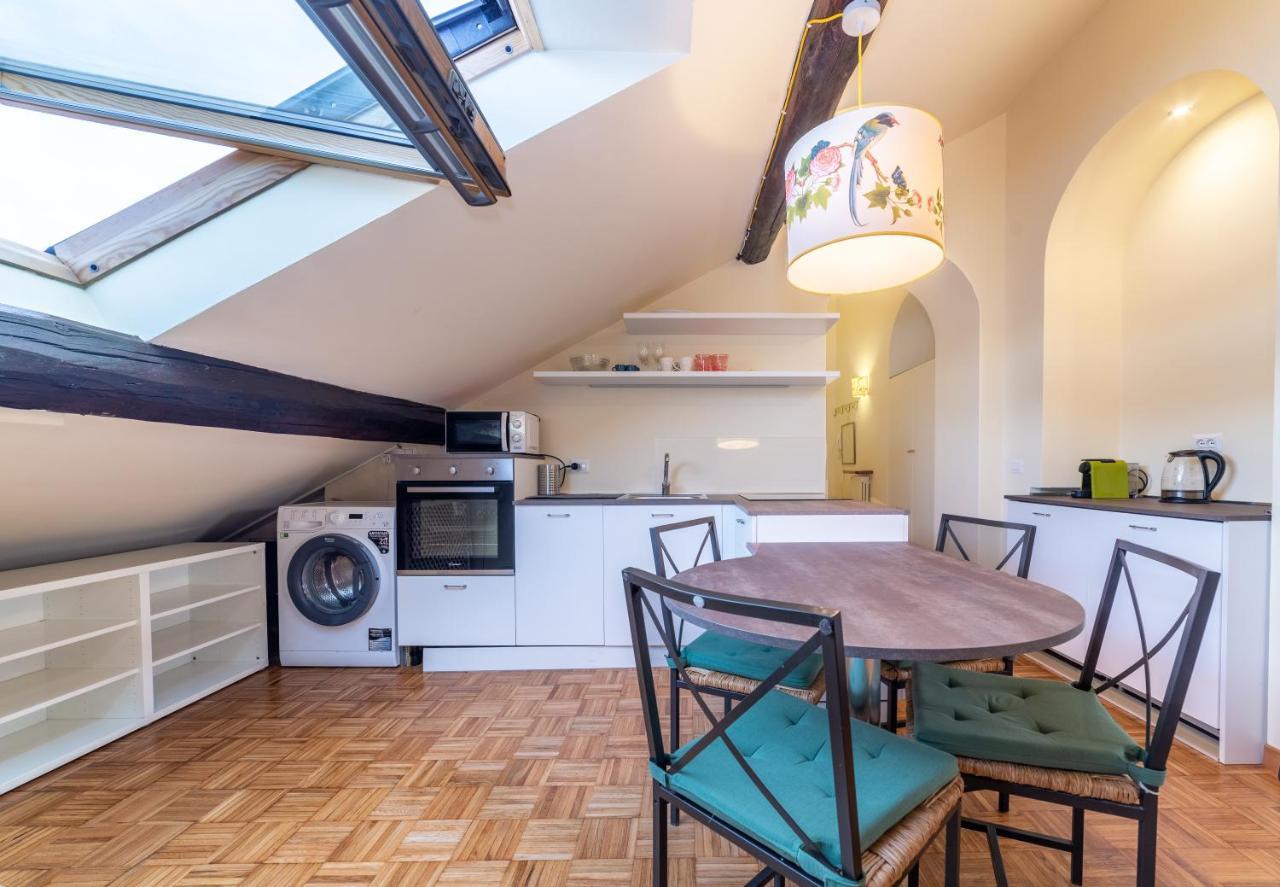 Brera - Sella Charme Apartment Castle View 밀라노 외부 사진