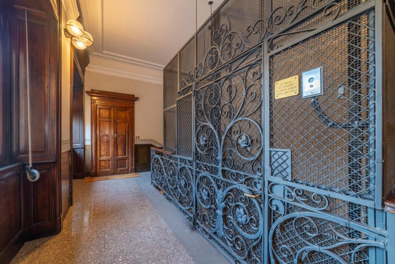 Brera - Sella Charme Apartment Castle View 밀라노 외부 사진